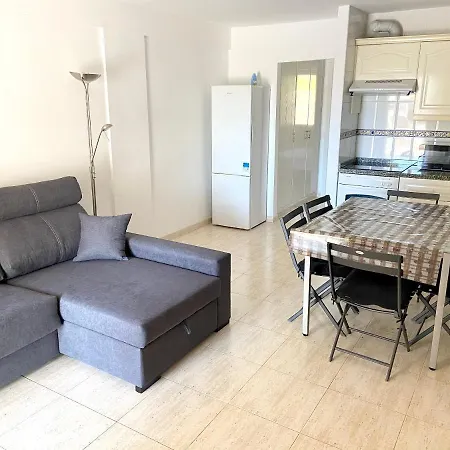 One Bedroom Appartement At Costa Adeje 500 M Away From The Beach With Shared Pool Enclosed Garden And Wifi Daire *