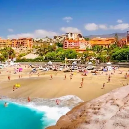 아파트 One Bedroom Appartement At Costa Adeje 500 M Away From The Beach With Shared Pool Enclosed Garden And Wifi